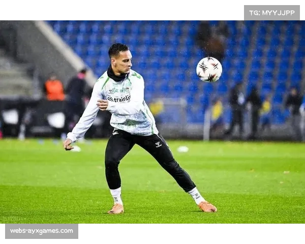 贝蒂斯球星安东尼接受媒体采访,坦言对安达卢西亚德比充满期待 贝蒂斯球星安东尼接受媒体采访,坦言对安达卢西亚德比充满期待