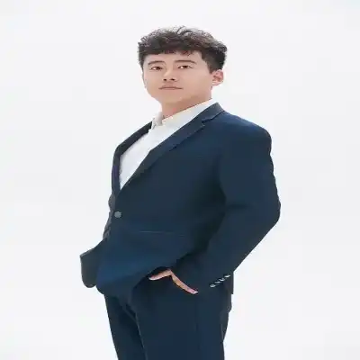 阎立骁